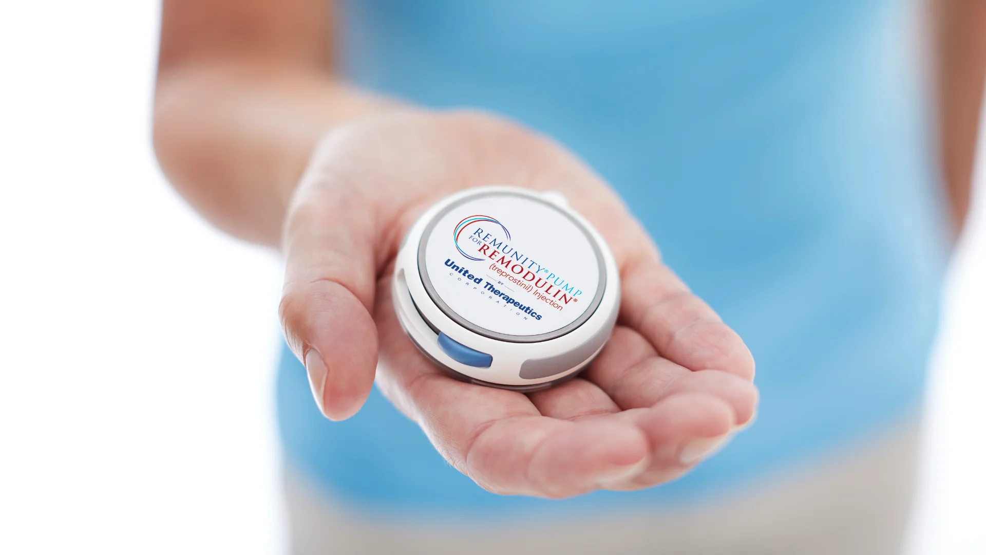 Photo of the Remodulin Remunity Pump being held in a woman's hand